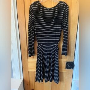 American Eagle | Women’s Soft & Sexy Dress Size M